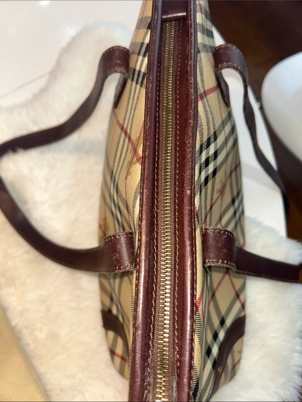 Burberry Tote Bag with Brown Trim - Picture 9 of 16